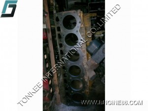 KOMATSU 6D105 engine block, PC200-3 engine block, 6D105 cylinder block